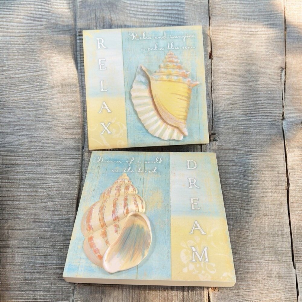 Vintage Resin Wall Hanging Art Plaque Set 2 Ocean Shell Theme Nautical Decor VTG